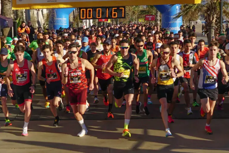 Promotional image for Sant Sillvestre RACC Badalona