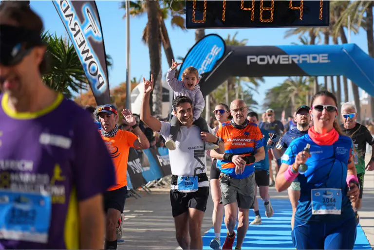 Promotional image for Media Maratón de Sitges